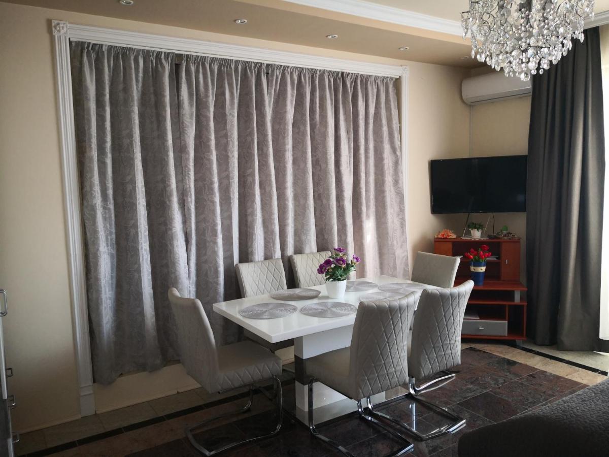Kupola Apartman Szeged Exteriör bild