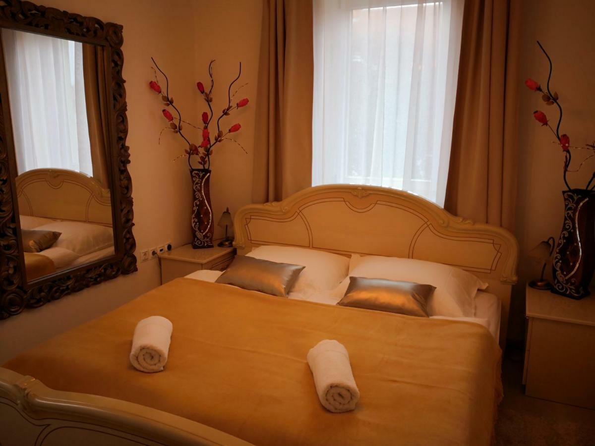 Kupola Apartman Szeged Exteriör bild