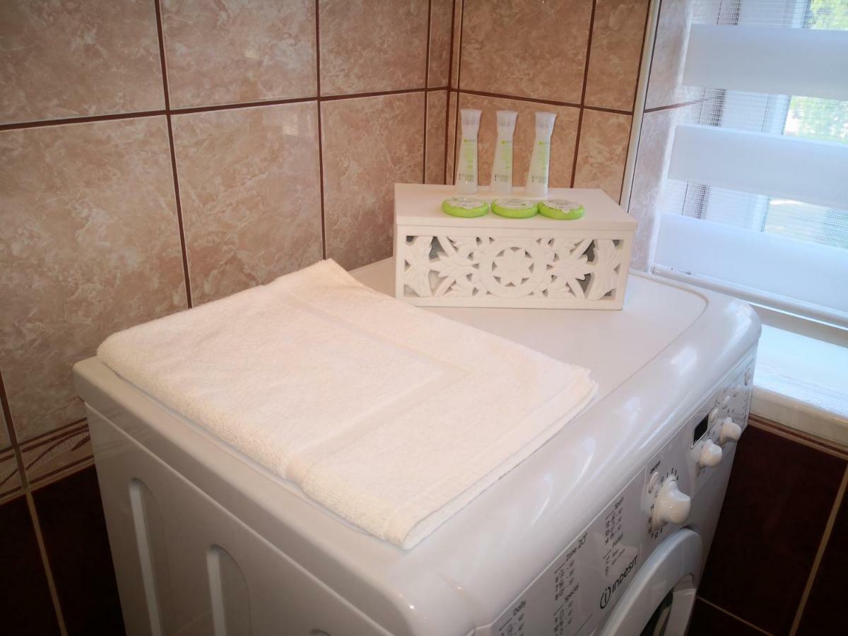 Kupola Apartman Szeged Exteriör bild